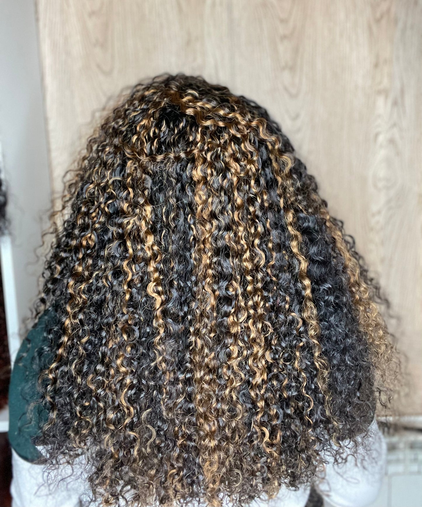 PIXIE CURLY