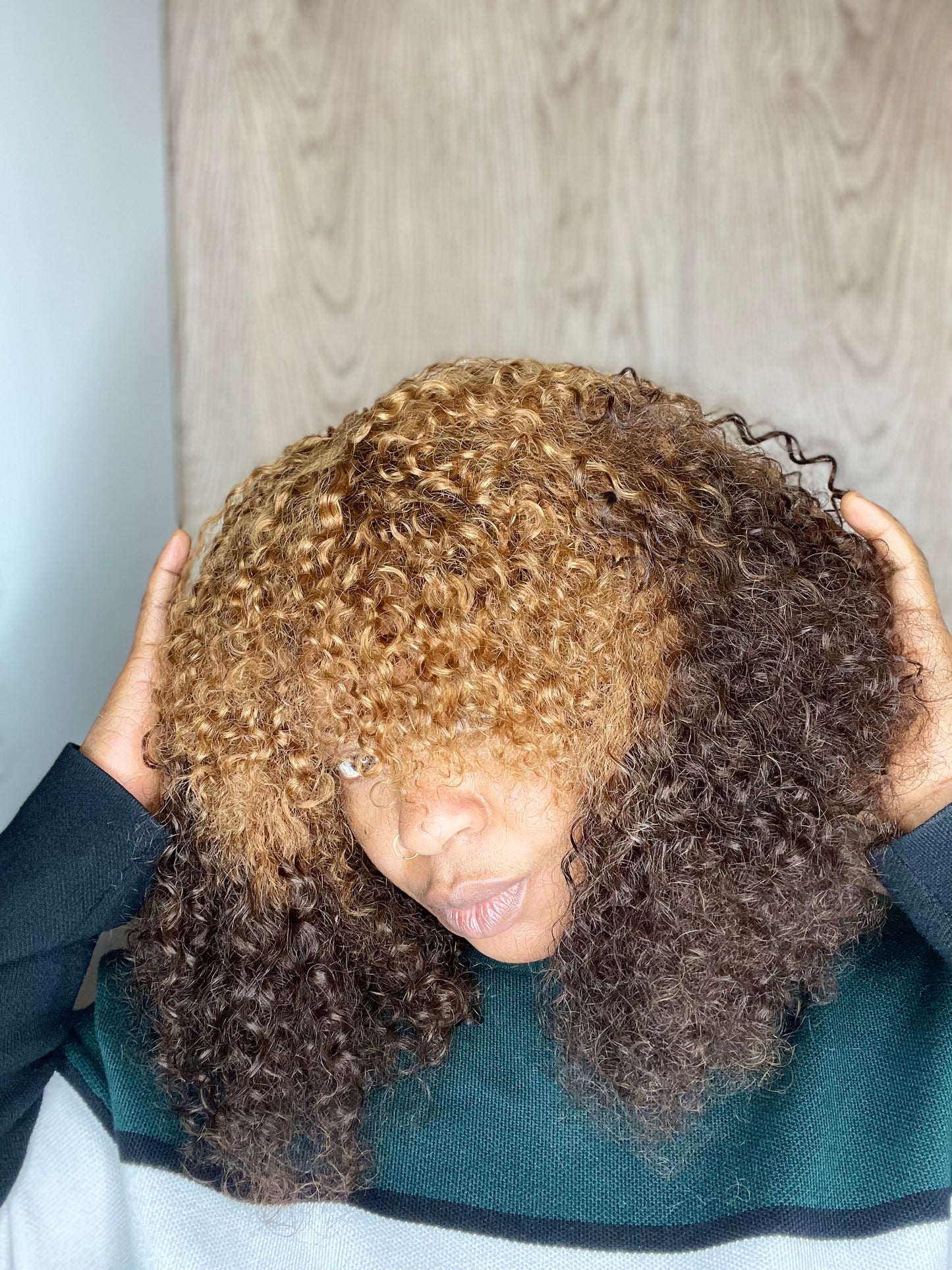 Pixel curly