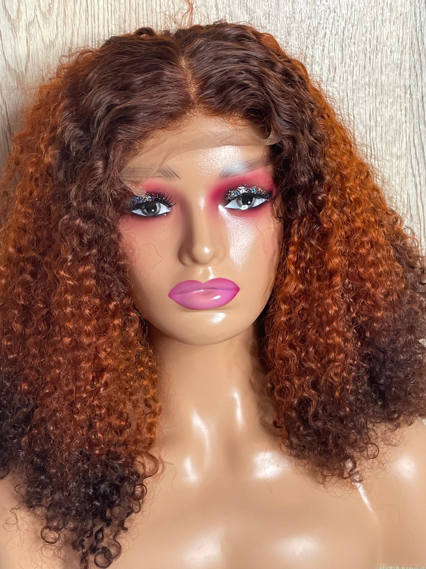 Pixel Curly
