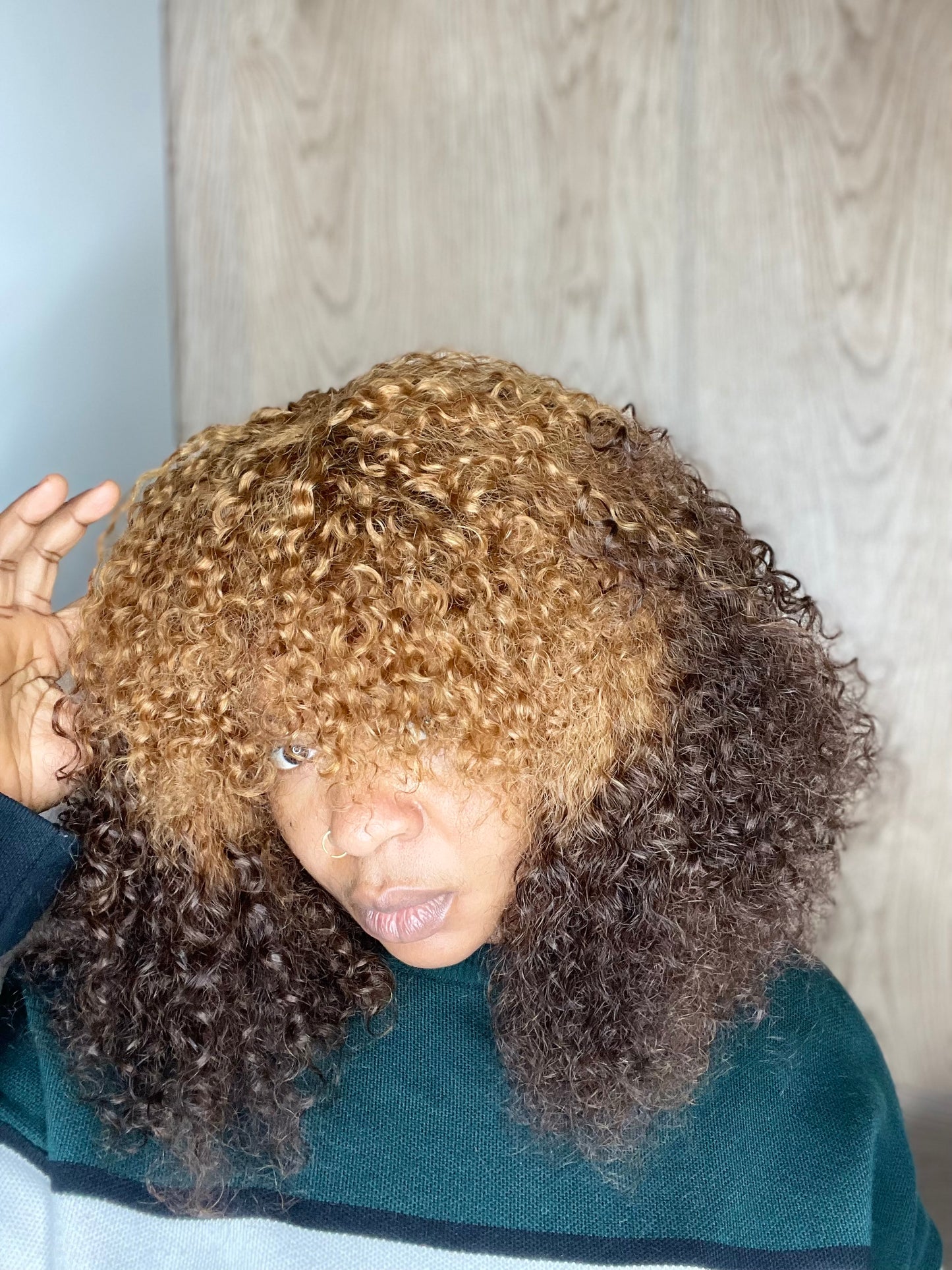 Pixel curly