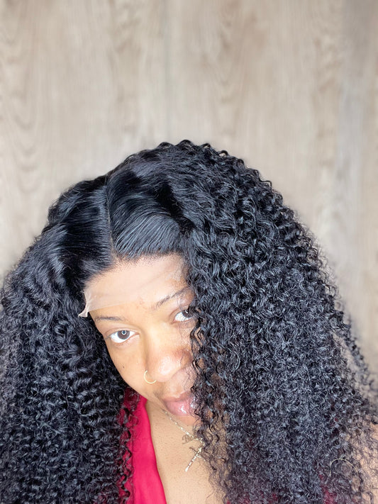 Kinky curly