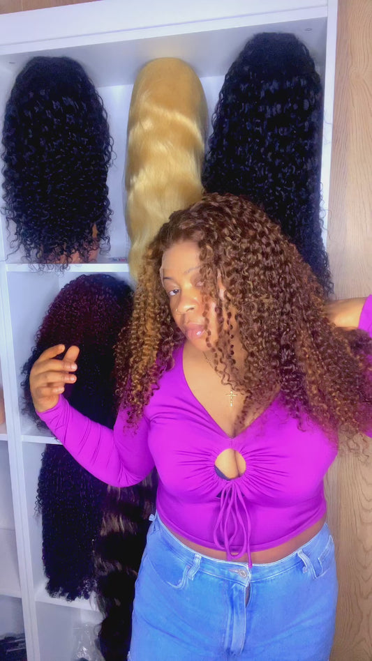 Pixel curly